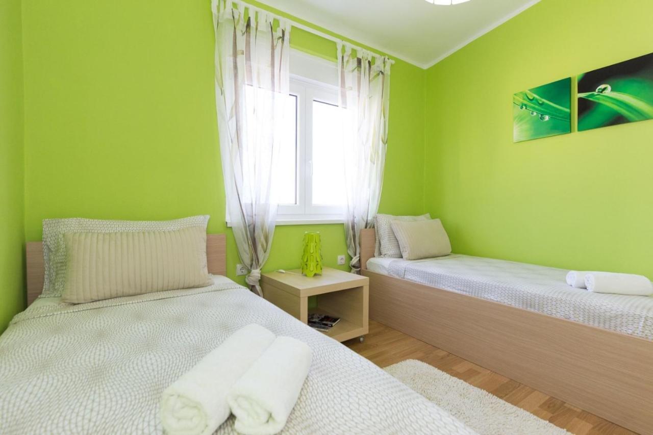 Apartments Adrijana 马林斯卡 外观 照片